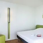 Ibis Budget Paris La Defense Κουρμπεβουά