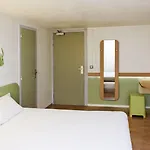 Ibis Budget Paris La Defense 2* Κουρμπεβουά