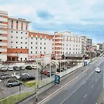 Ibis Budget Paris La Defense Κουρμπεβουά