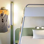 Ibis Budget Paris La Defense Κουρμπεβουά
