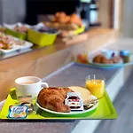 Ibis Budget Paris La Defense 2* Κουρμπεβουά