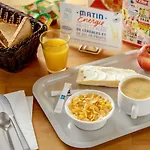 Ibis Budget Paris La Defense 2* Κουρμπεβουά