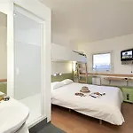 Ibis Budget Paris La Defense Κουρμπεβουά