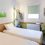 Ibis Budget Paris La Defense Ξενοδοχείο Κουρμπεβουά