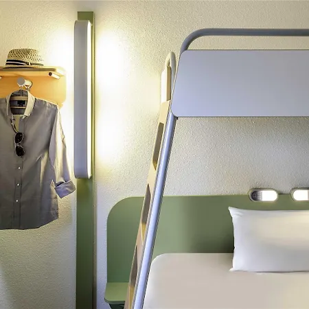 Hotel Ibis Budget Paris La Défense 2*