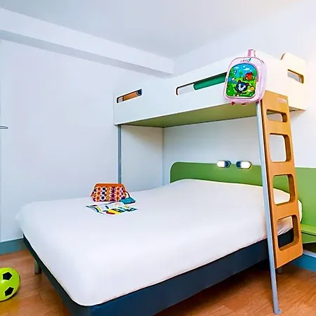 Hotel Ibis Budget Paris La Défense 2*