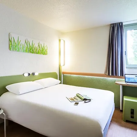 Hotel Ibis Budget Paris La Défense Courbevoie
