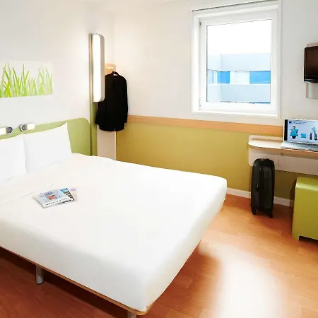 Hotel Ibis Budget Paris La Défense Courbevoie