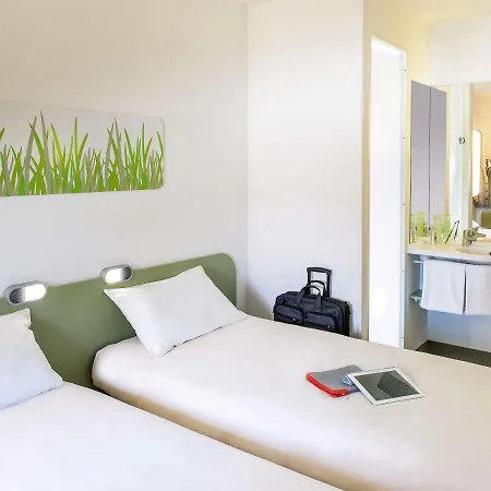 Ibis Budget Paris La Défense Hotel Courbevoie
